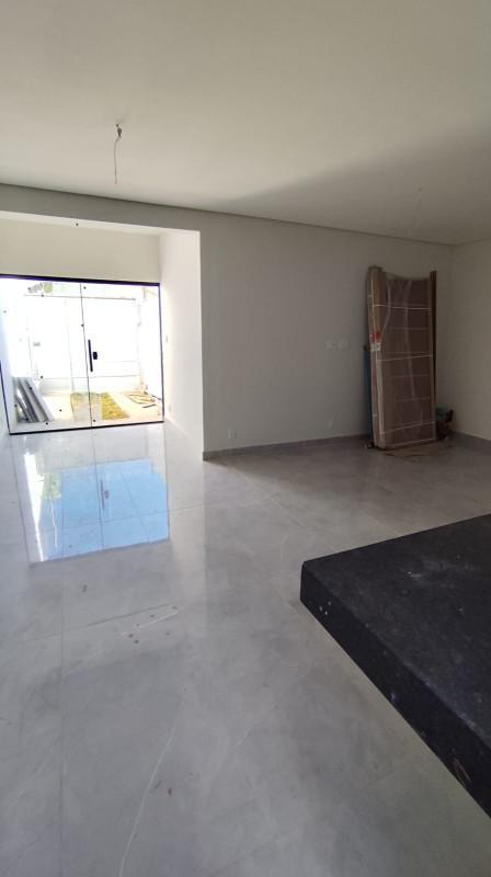 Casa, Alto das Flores, 2 Quartos, 2 Vagas, 1 Suíte