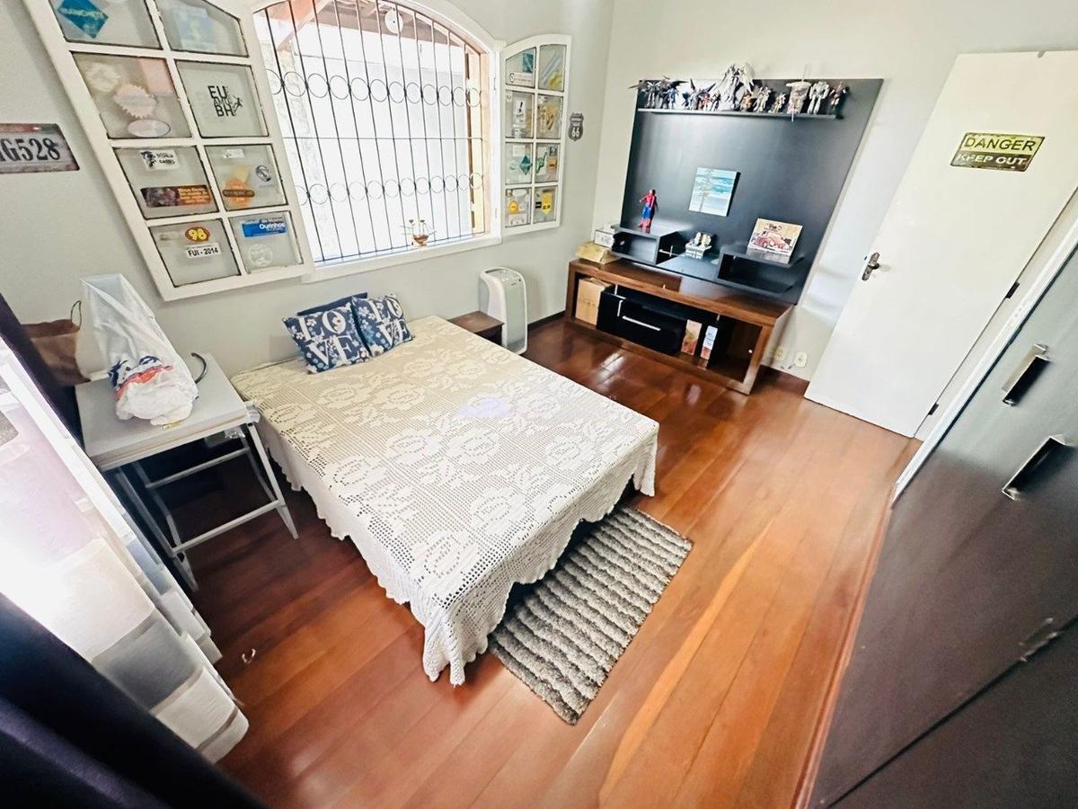 Casa, Planalto, 4 Quartos, 3 Vagas, 1 Suíte