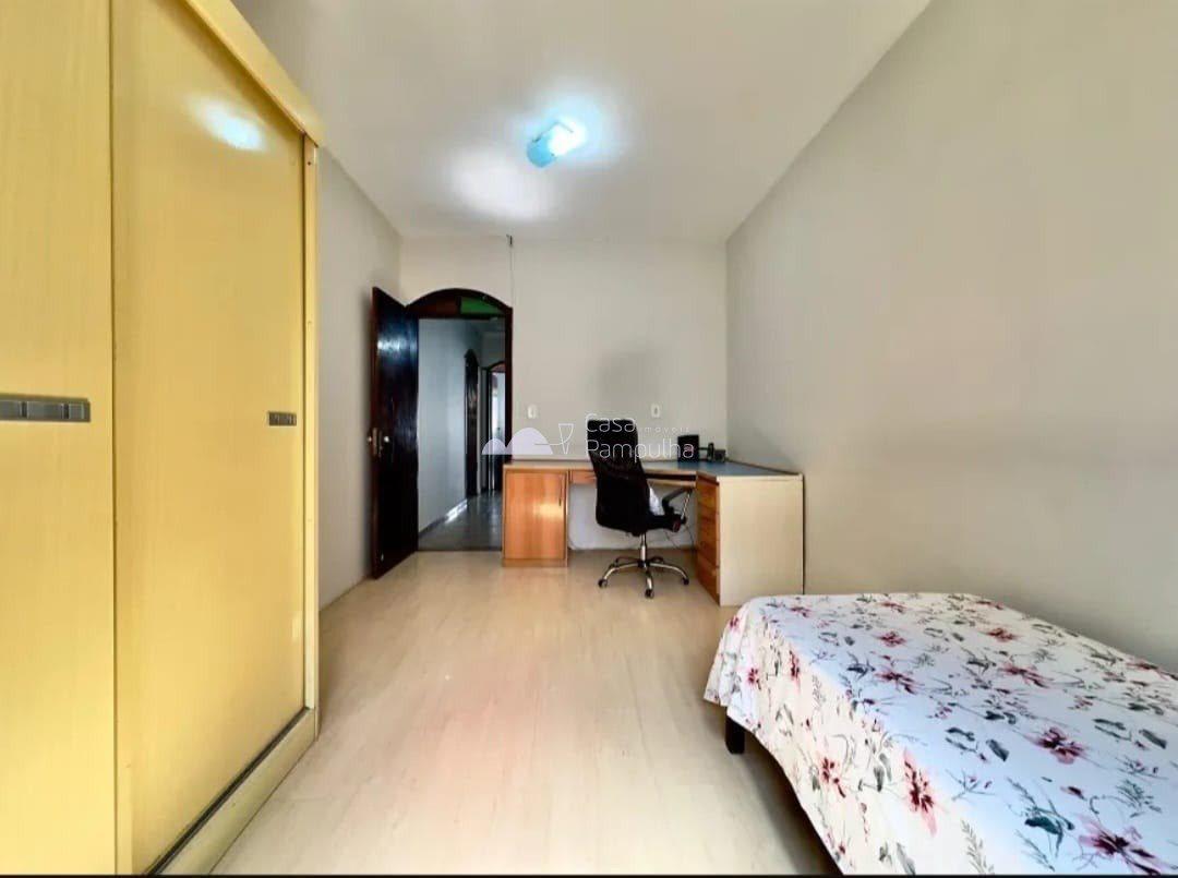 Casa, Santa Mônica, 4 Quartos, 3 Vagas, 1 Suíte