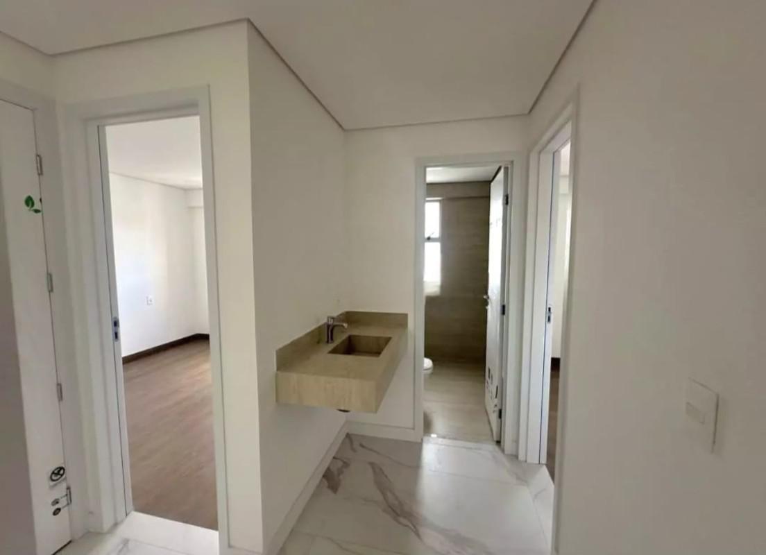 Cobertura, Savassi, 3 Quartos, 2 Vagas, 1 Suíte