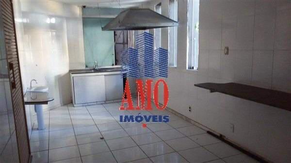 Loja, Funcionários