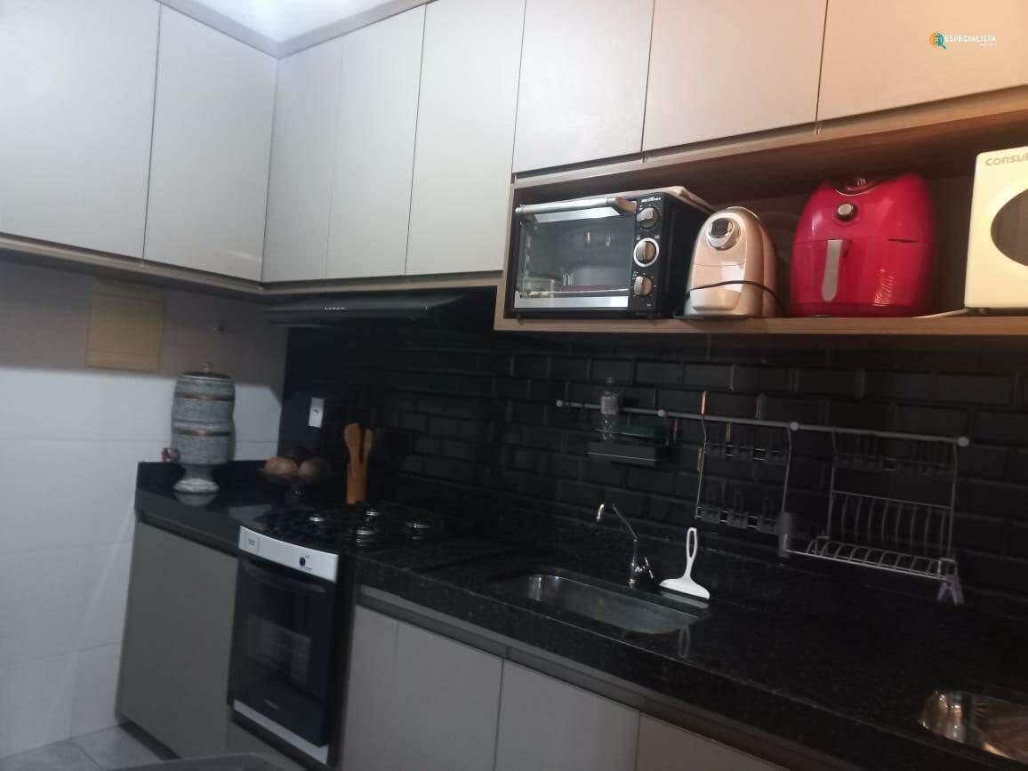 Apartamento, Industrial Americano, 2 Quartos, 0 Vaga