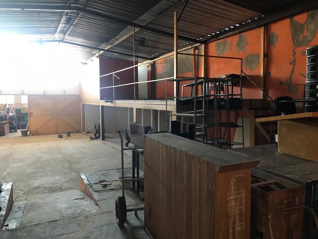 Andar, Padre Eustáquio, 0 Quarto, 5 Vagas