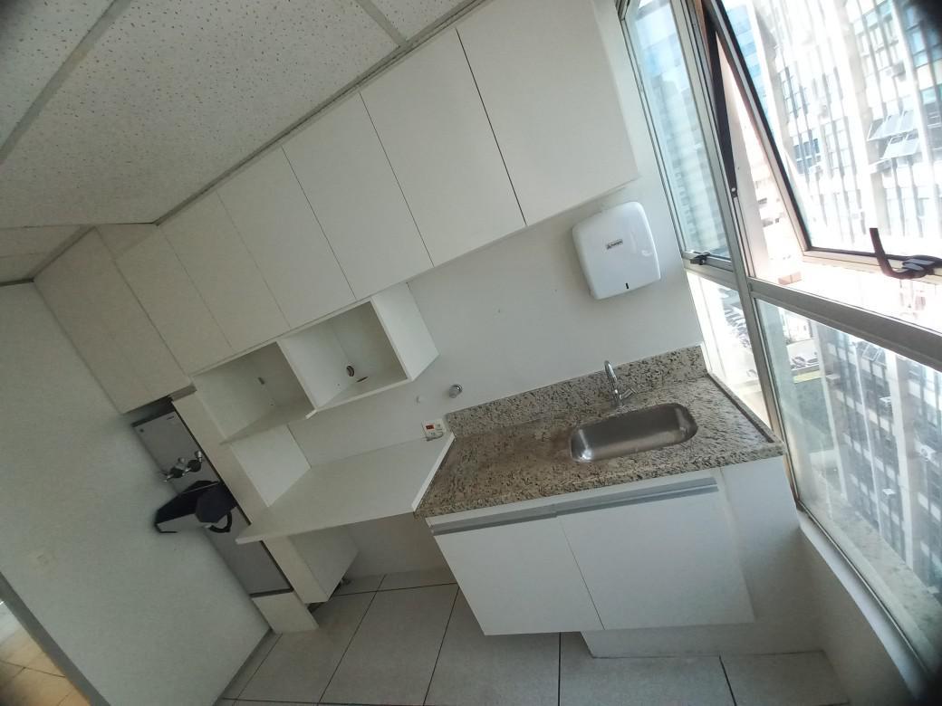 Sala, Savassi, 0 Quarto, 2 Vagas