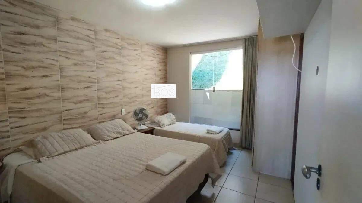 Casa, Belvedere, 7 Quartos, 0 Vaga, 3 Suítes