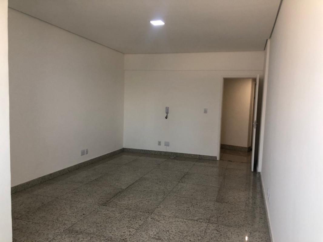 Sala, Barro Preto, 0 Quarto, 1 Vaga