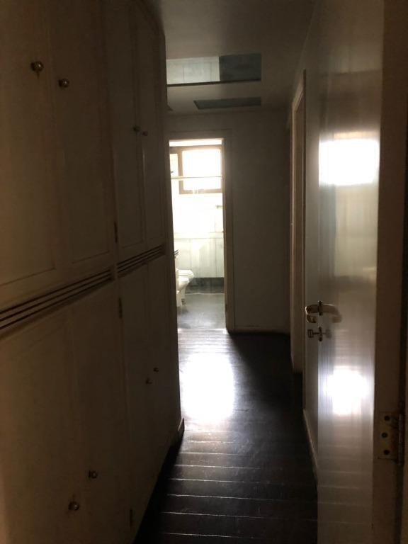 Apartamento, Funcionários, 4 Quartos, 3 Vagas, 2 Suítes