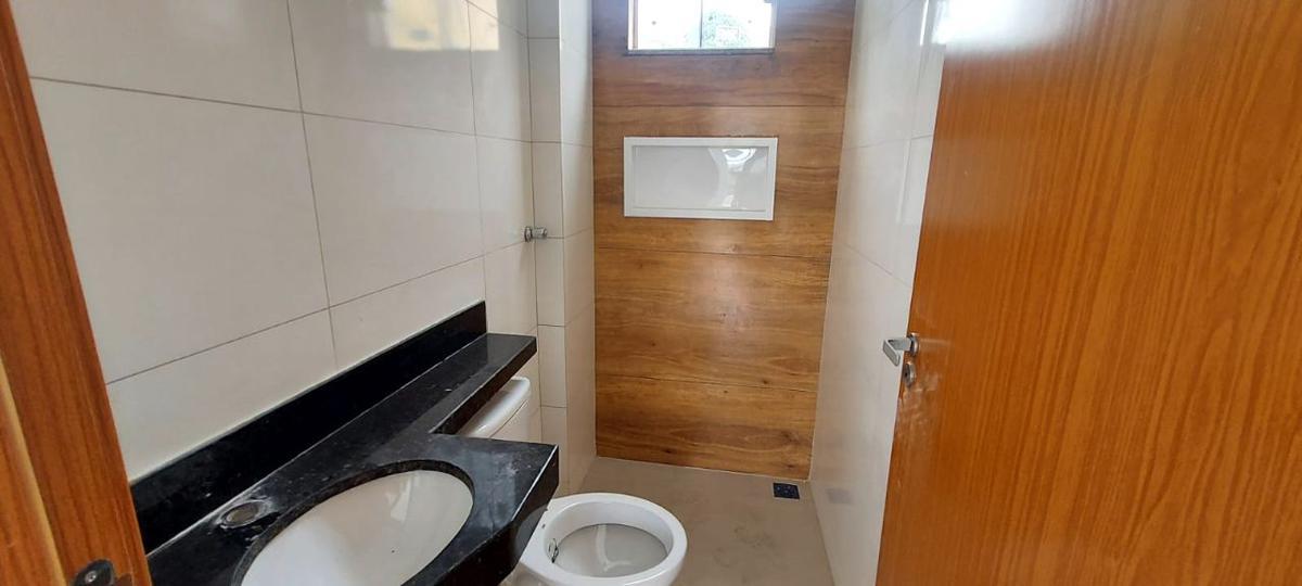 Casa, Santa Cruz, 2 Quartos, 1 Vaga