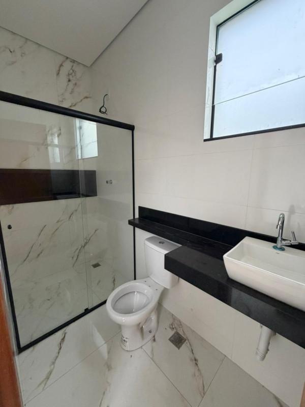 Casa, Novo Centro, 3 Quartos, 2 Vagas, 1 Suíte