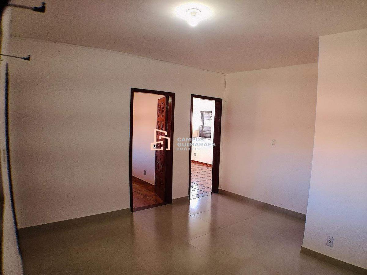 Casa, Milionários, 2 Quartos, 1 Vaga
