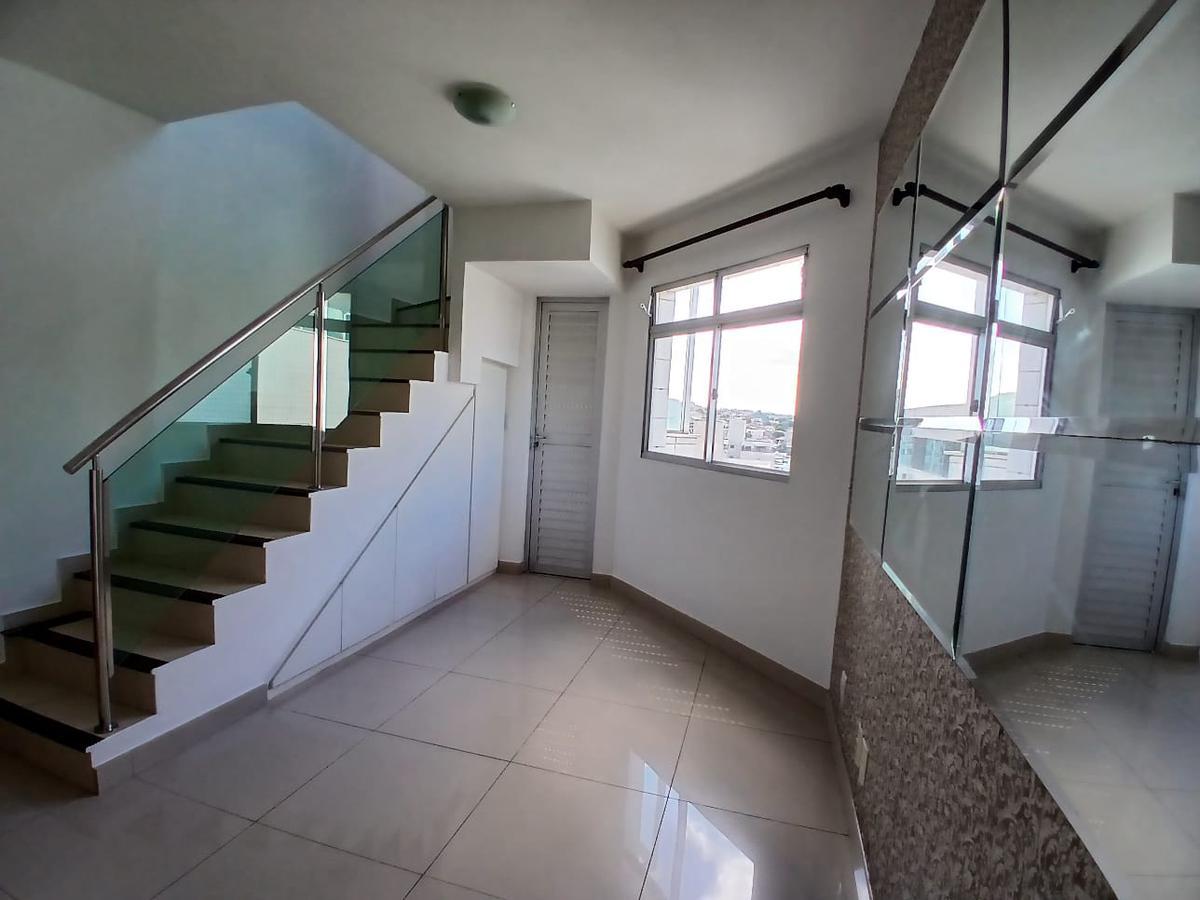 Cobertura, Castelo, 3 Quartos, 2 Vagas, 1 Suíte