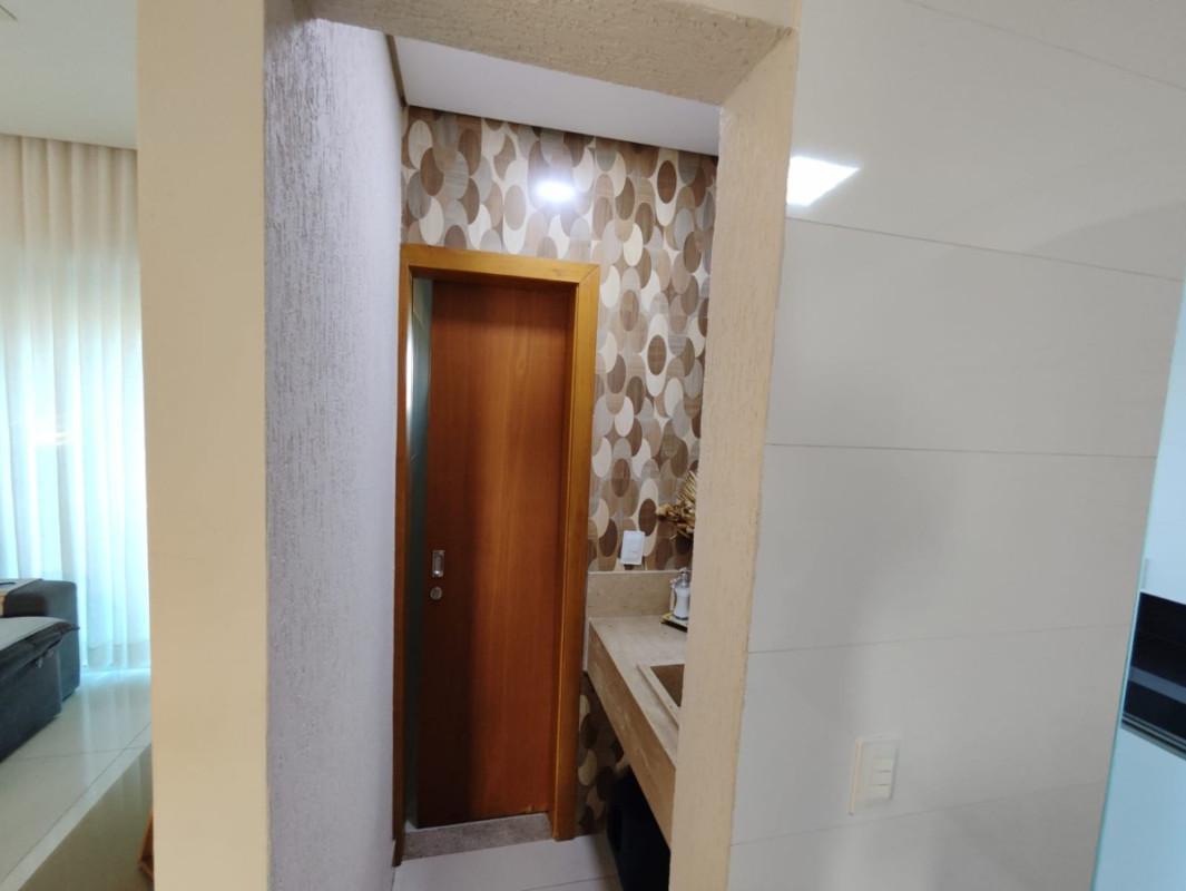 Casa, Parque Xangri-lá, 3 Quartos, 4 Vagas, 1 Suíte