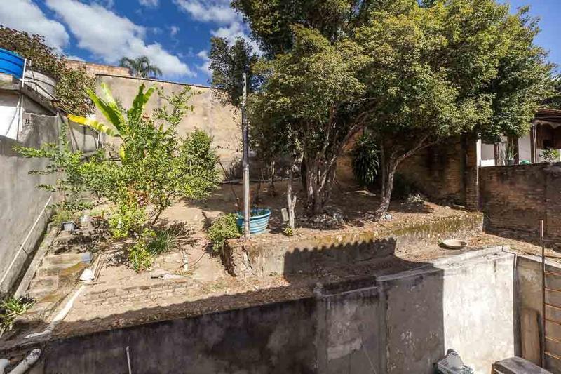 Casa, Califórnia, 4 Quartos, 2 Vagas, 1 Suíte