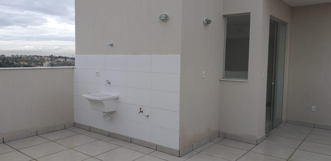 Cobertura, Arvoredo, 3 Quartos, 3 Vagas, 1 Suíte