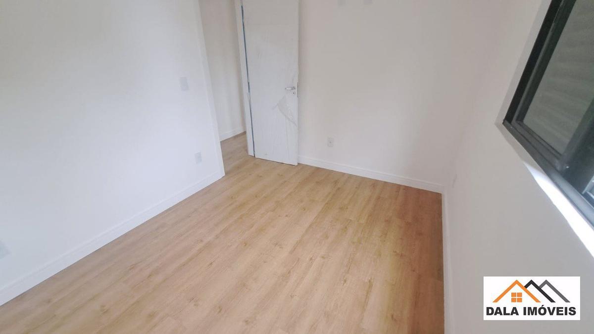 Casa, Planalto, 3 Quartos, 2 Vagas, 1 Suíte