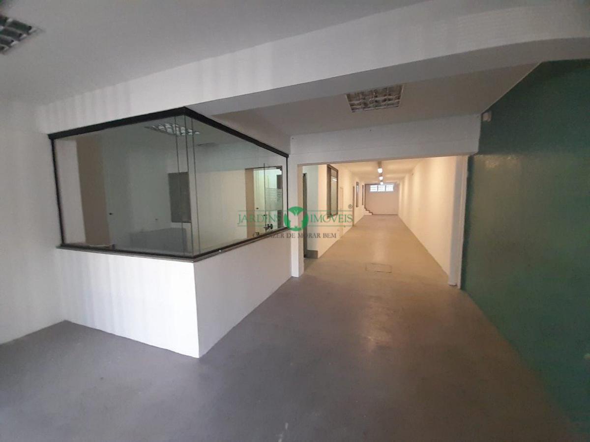 Galpão, Floresta, 0 Quarto, 2 Vagas