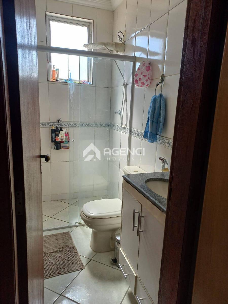 Casa, Santa Cruz Industrial, 3 Quartos, 0 Vaga, 1 Suíte