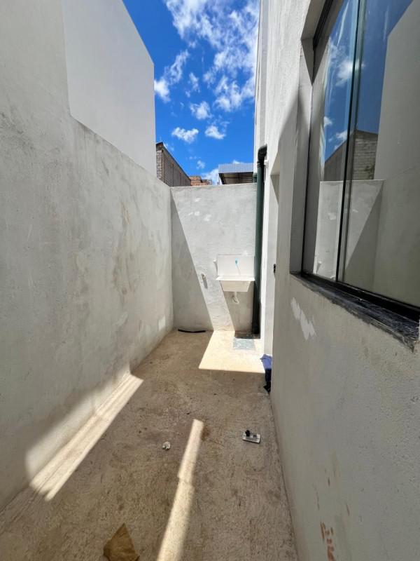 Casa, Novo Barreirinho, 3 Quartos, 1 Vaga, 1 Suíte