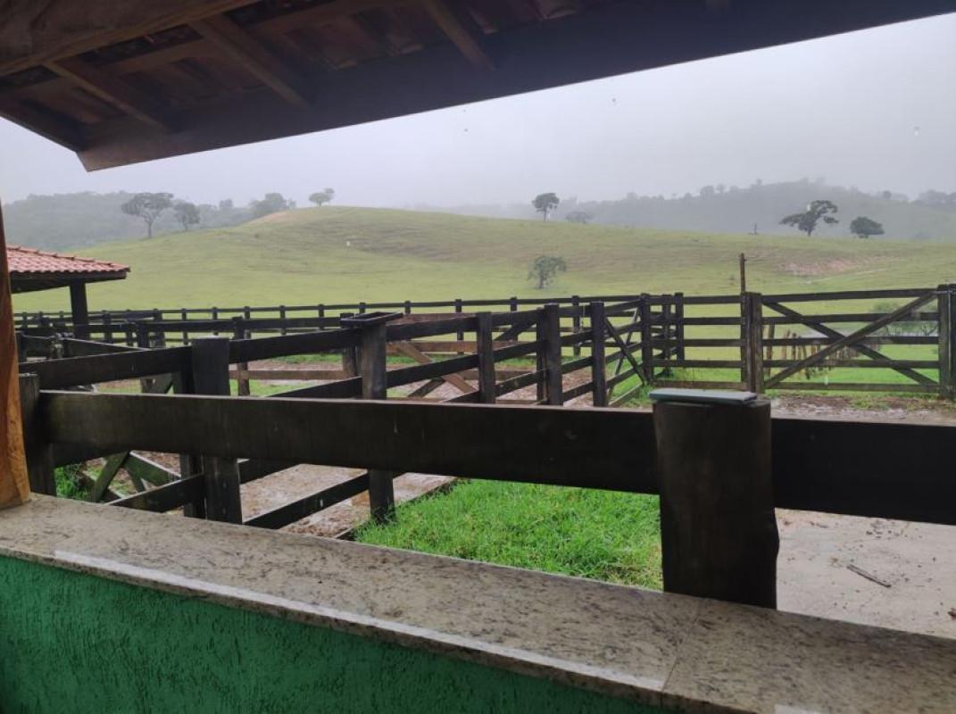 Fazenda, Zona Rural, 3 Quartos, 0 Vaga
