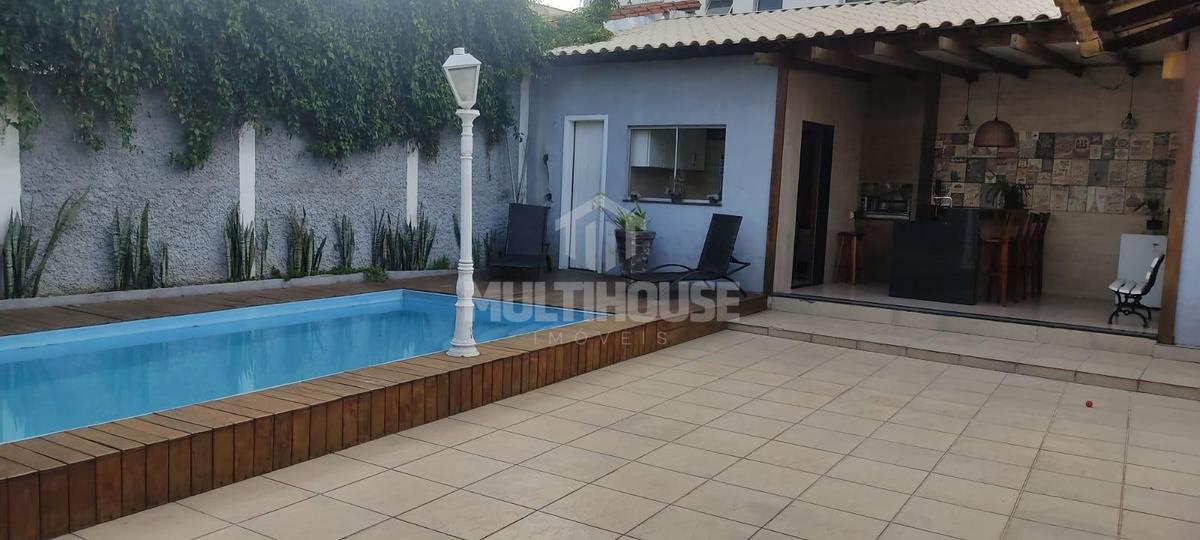 Casa, Heliópolis, 5 Quartos, 4 Vagas, 2 Suítes