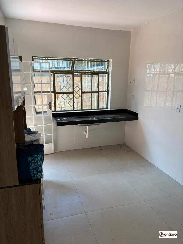 Casa, Planalto, 4 Quartos, 6 Vagas, 2 Suítes