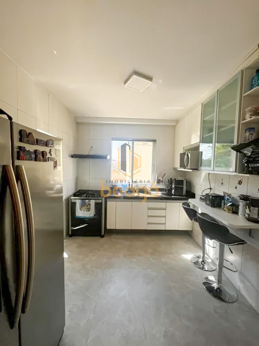 Apartamento, Castelo, 3 Quartos, 2 Vagas, 1 Suíte