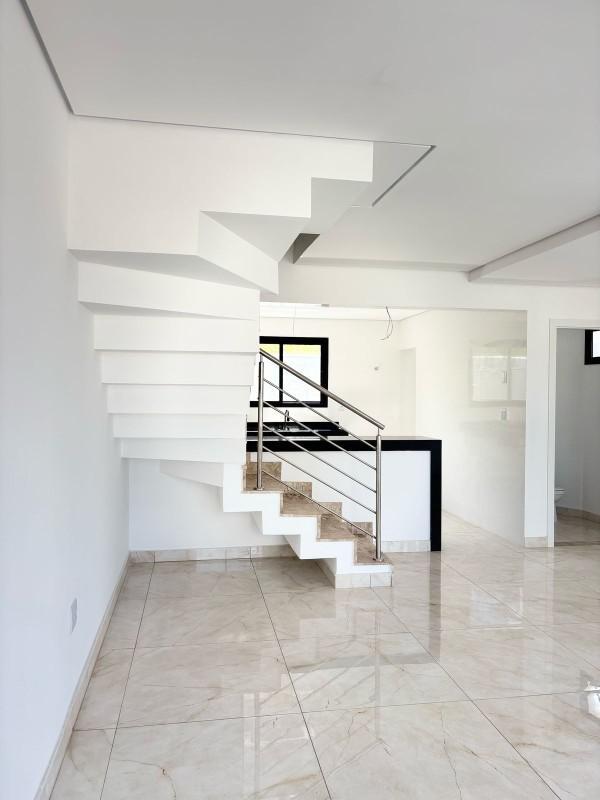Casa, Cabral, 3 Quartos, 4 Vagas, 1 Suíte