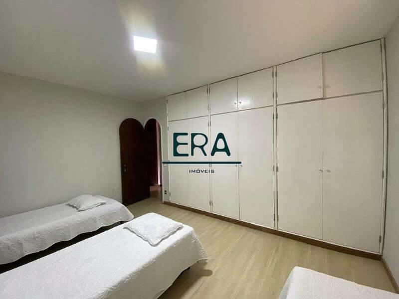 Casa, Sion, 4 Quartos, 6 Vagas, 1 Suíte