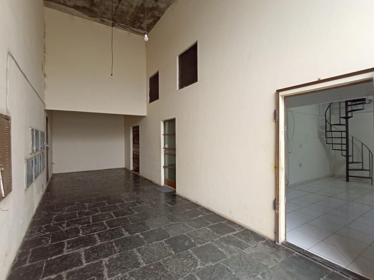 Andar, União, 0 Quarto, 0 Vaga