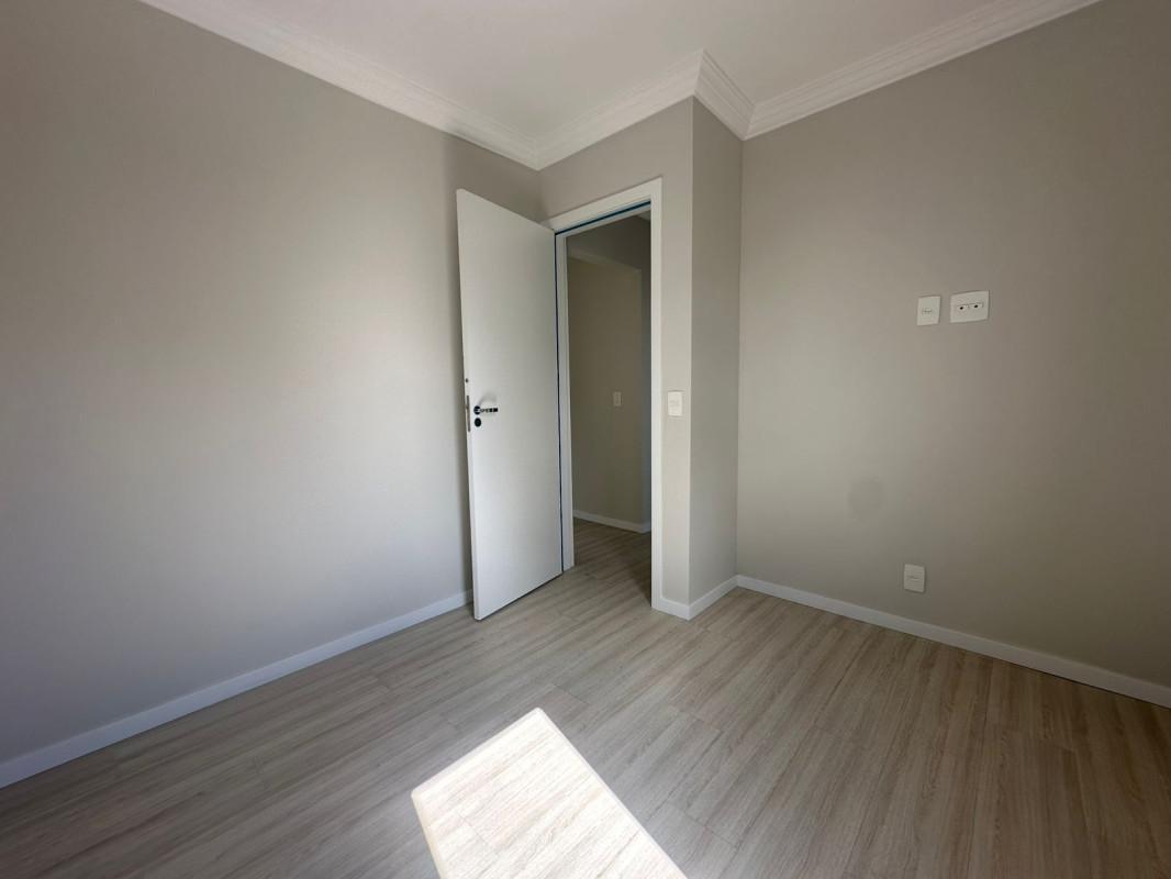 Apartamento, Sagrada Família, 3 Quartos, 2 Vagas, 1 Suíte