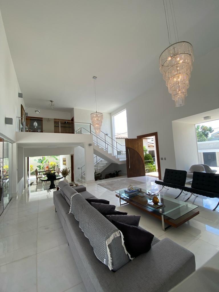 Casa, Bandeirantes (pampulha), 5 Quartos, 18 Vagas, 4 Suítes