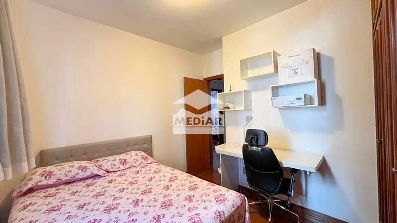 Apartamento, Savassi, 4 Quartos, 2 Vagas, 1 Suíte
