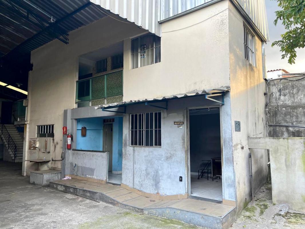 Galpão, Arvoredo, 0 Quarto, 5 Vagas