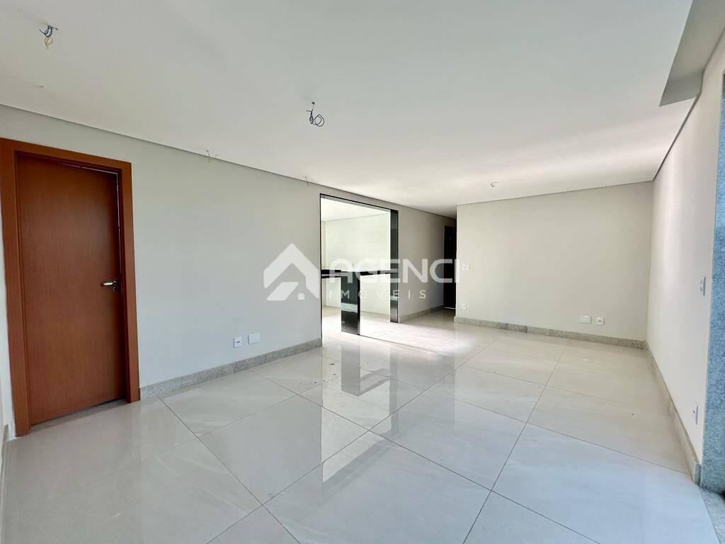 Apartamento, Serrano, 4 Quartos, 0 Vaga, 1 Suíte