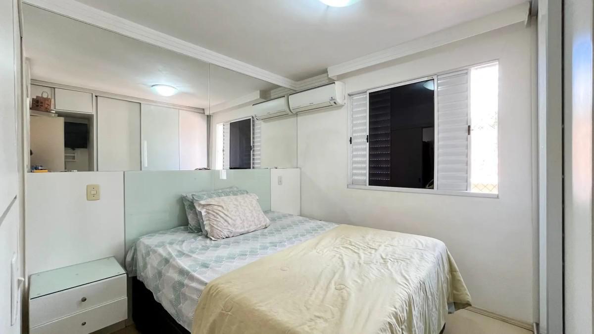 Casa, Buritis, 4 Quartos, 2 Vagas, 1 Suíte