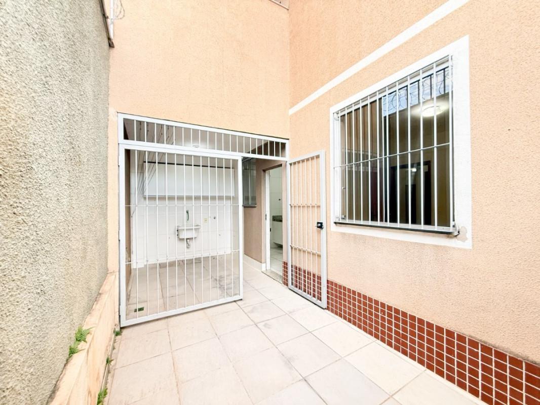 Apartamento, Parque Turistas, 2 Quartos, 1 Vaga