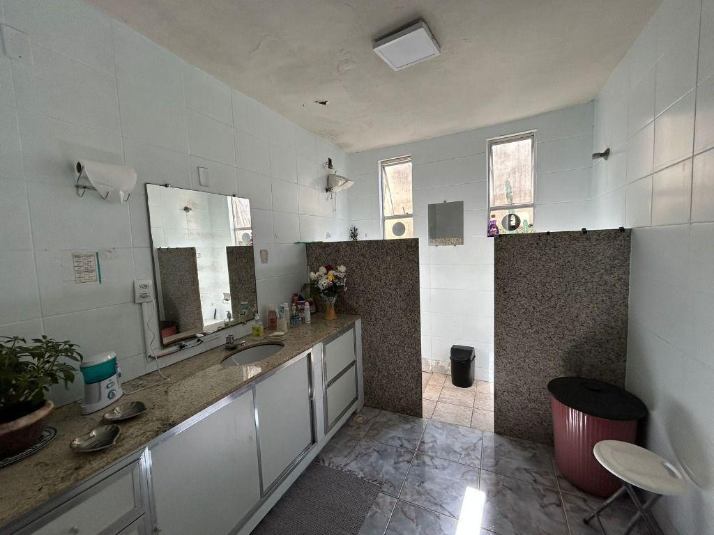 Casa, Centro, 4 Quartos, 10 Vagas