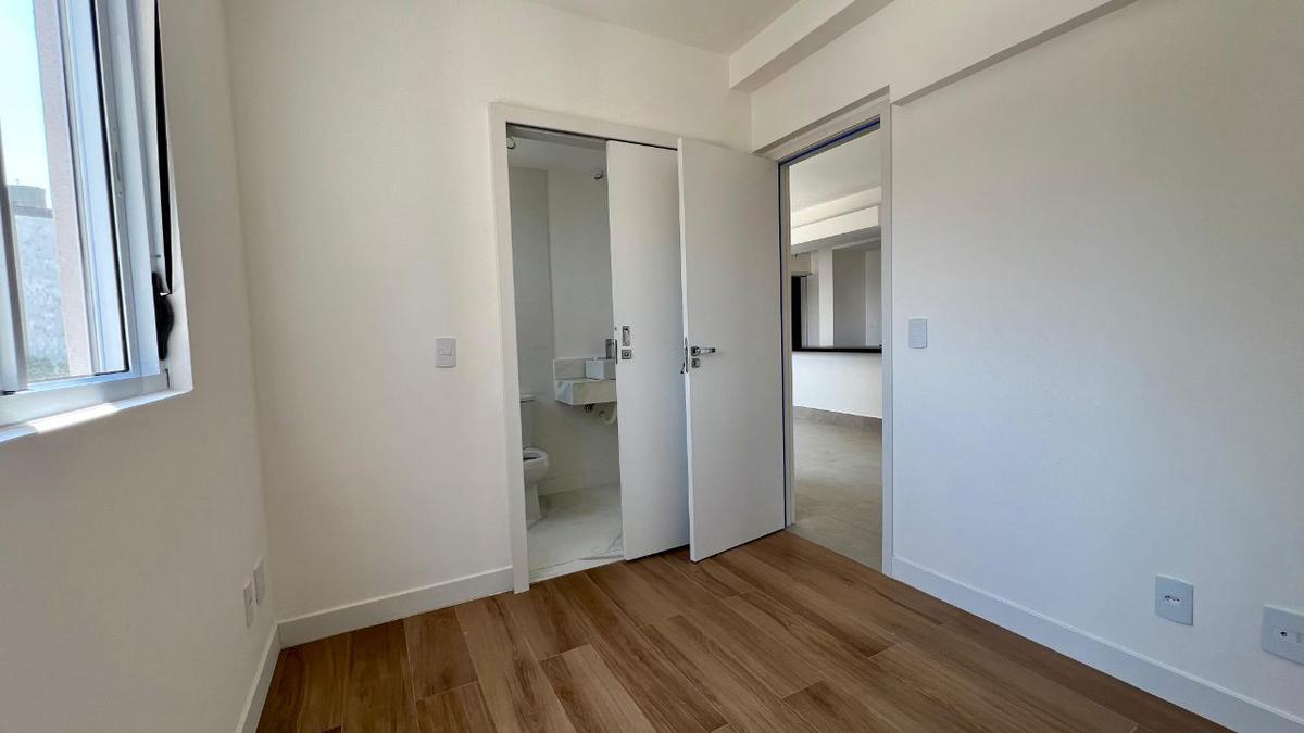 Apartamento, Santa Efigênia, 2 Quartos, 2 Vagas, 1 Suíte