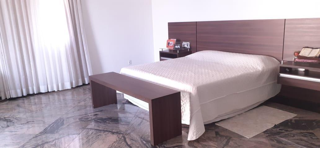 Casa, Cabral, 3 Quartos, 2 Vagas, 3 Suítes