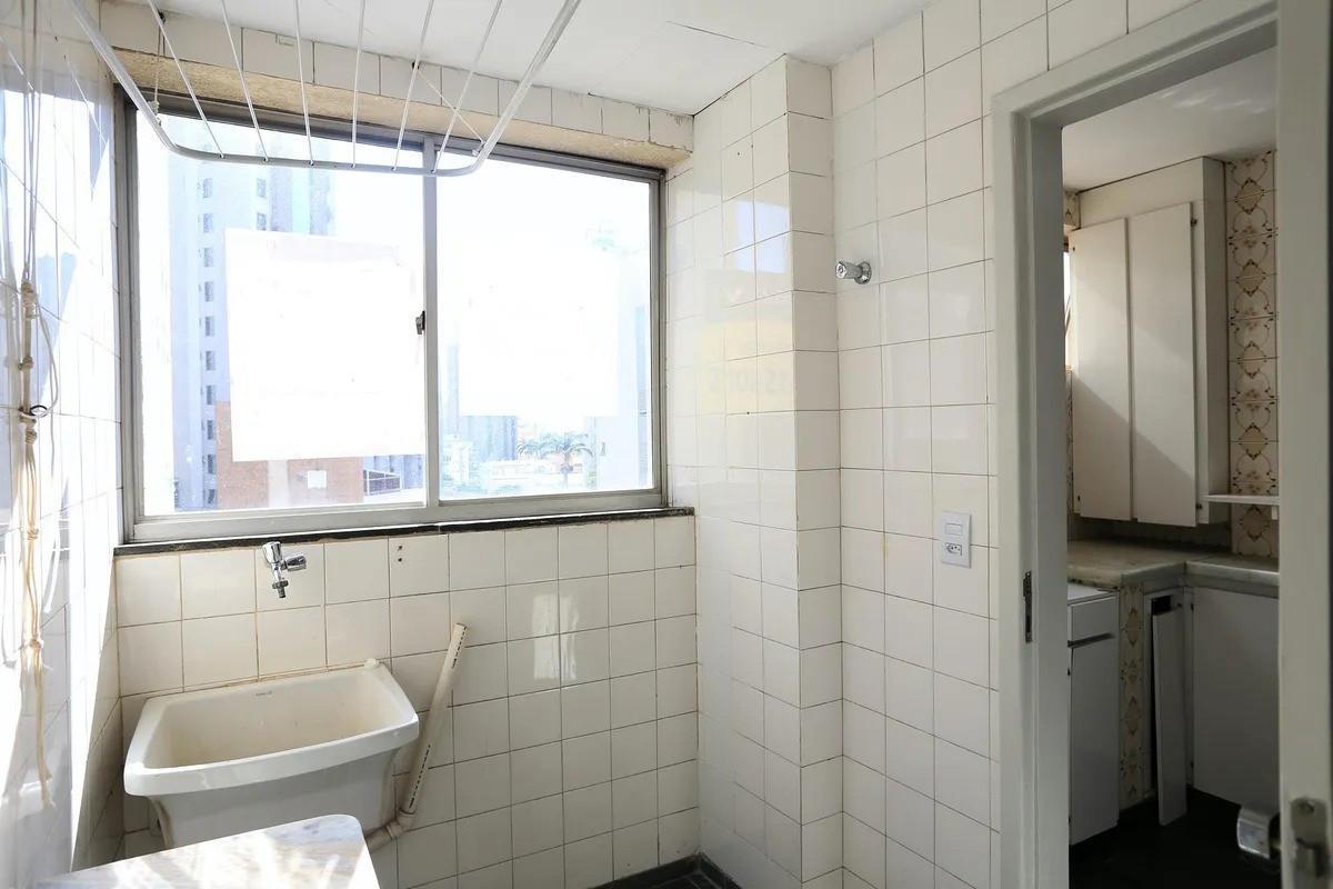 Apartamento, Savassi, 2 Quartos, 1 Vaga, 1 Suíte