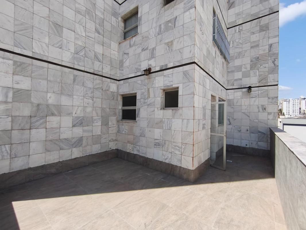 Apartamento, Coração de Jesus, 2 Quartos, 2 Vagas, 1 Suíte