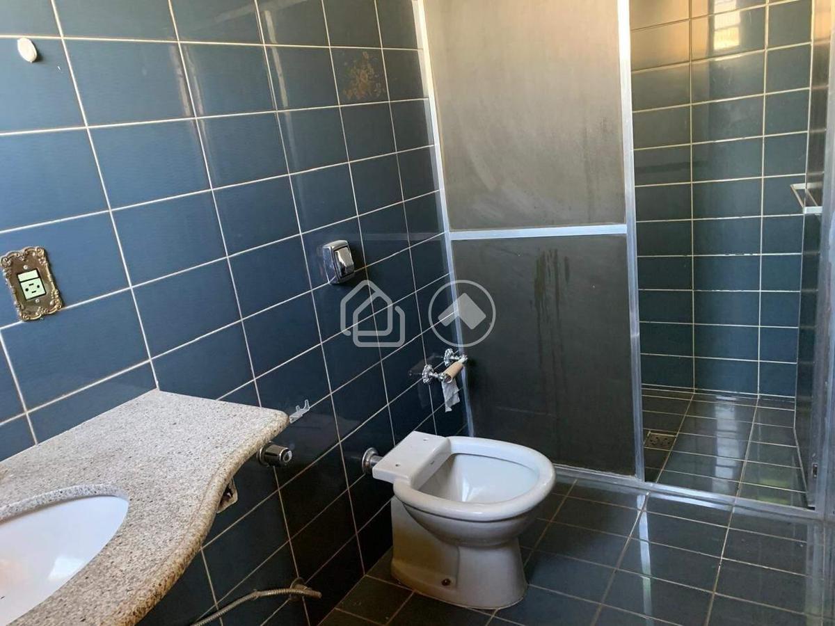 Casa, Padre Eustáquio, 5 Quartos, 2 Suítes