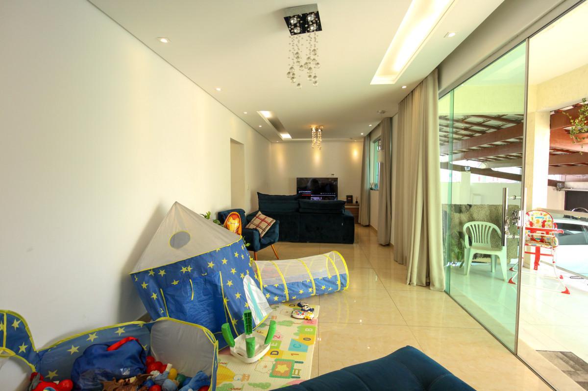 Casa, Novo Eldorado, 4 Quartos, 4 Vagas, 1 Suíte