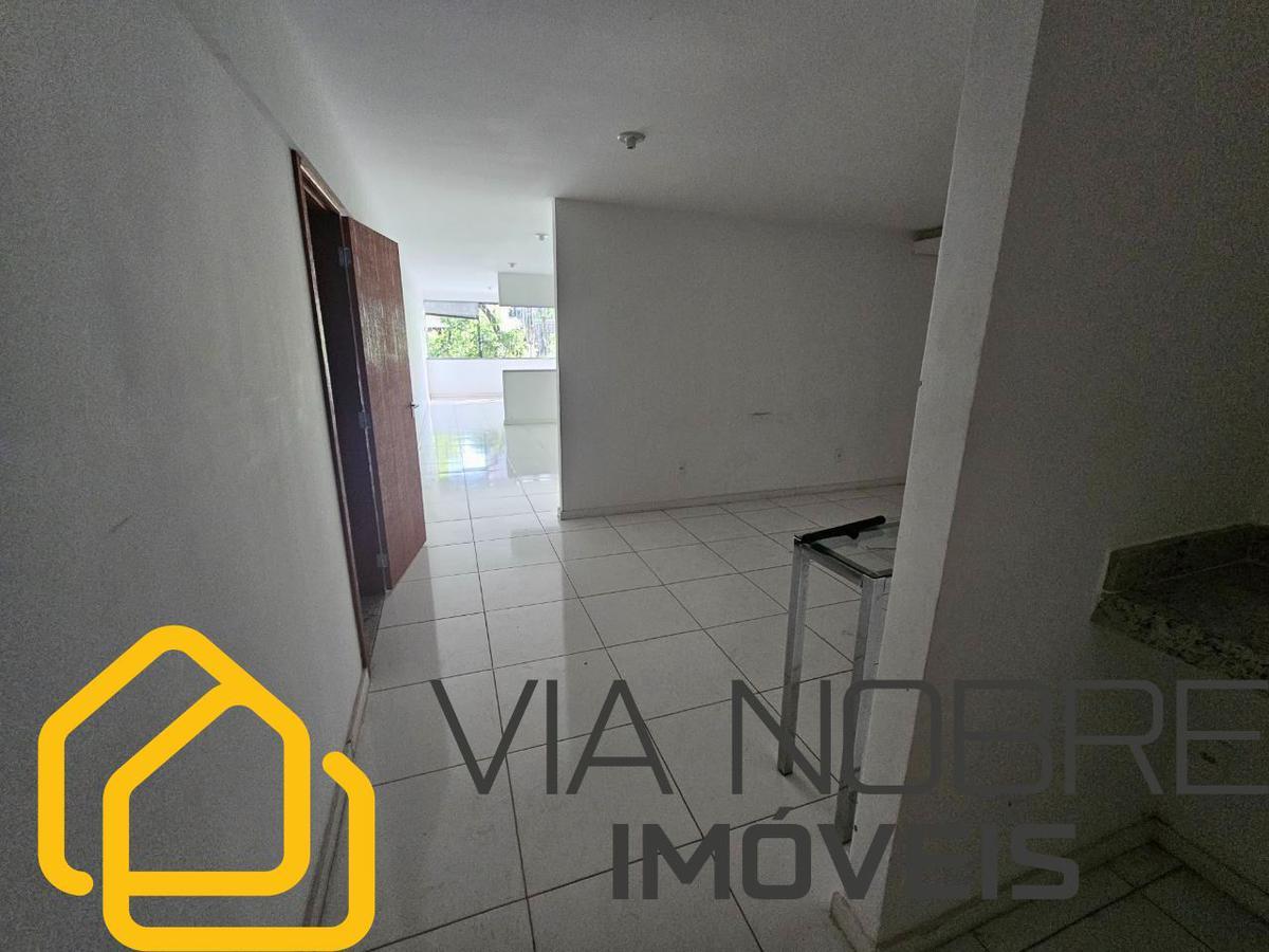 Sala, Barro Preto