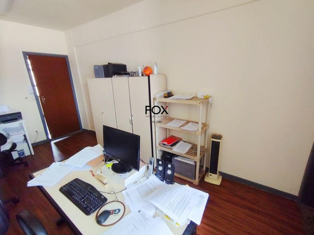 Sala, Estoril, 0 Quarto, 1 Vaga