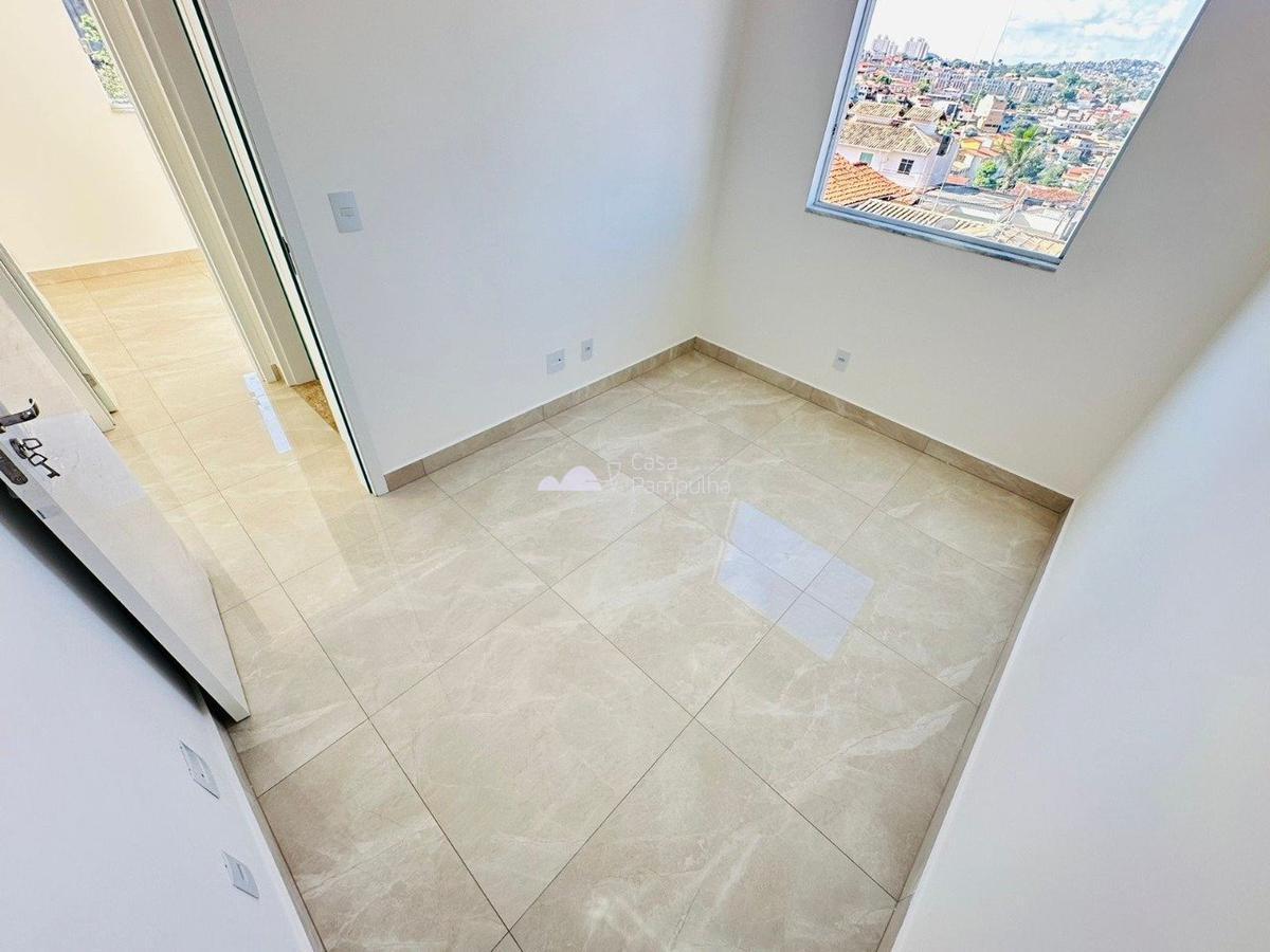 Apartamento, Santa Mônica, 2 Quartos, 1 Vaga