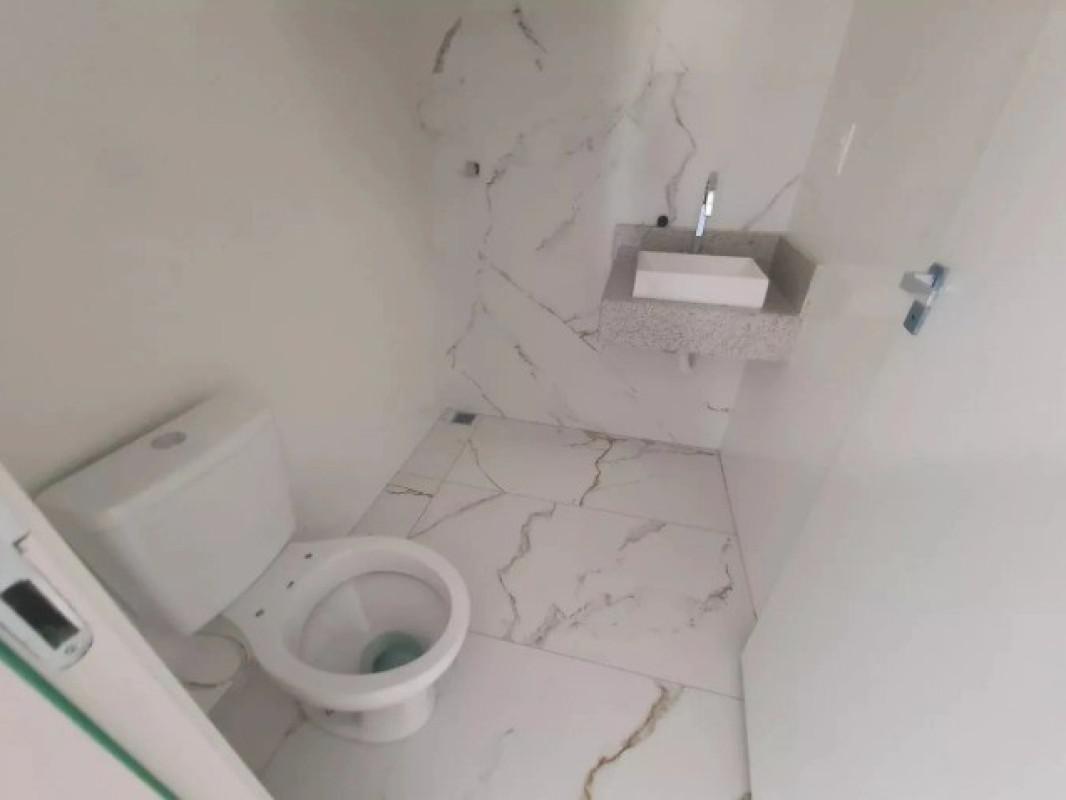 Casa, Candelária, 2 Quartos, 1 Vaga, 2 Suítes
