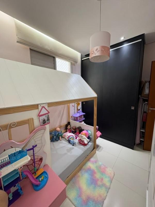 Apartamento, Europa, 2 Quartos, 1 Vaga