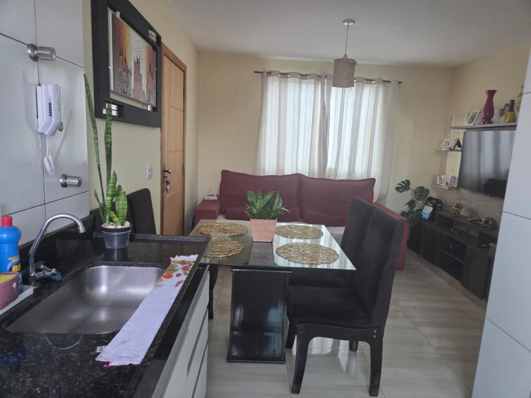 Apartamento, Coqueiros, 3 Quartos, 0 Vaga, 1 Suíte