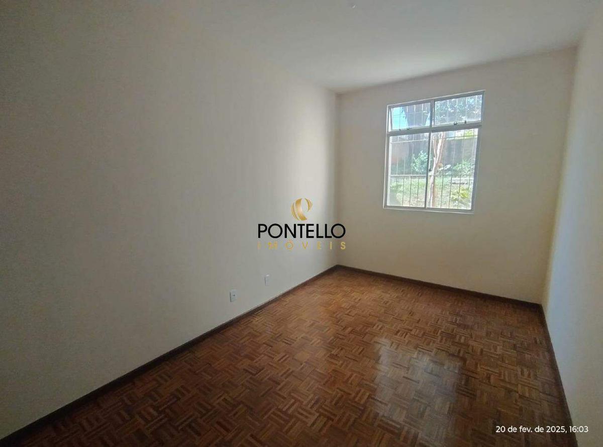 Apartamento, Santa Rita de Cássia, 2 Quartos, 1 Vaga